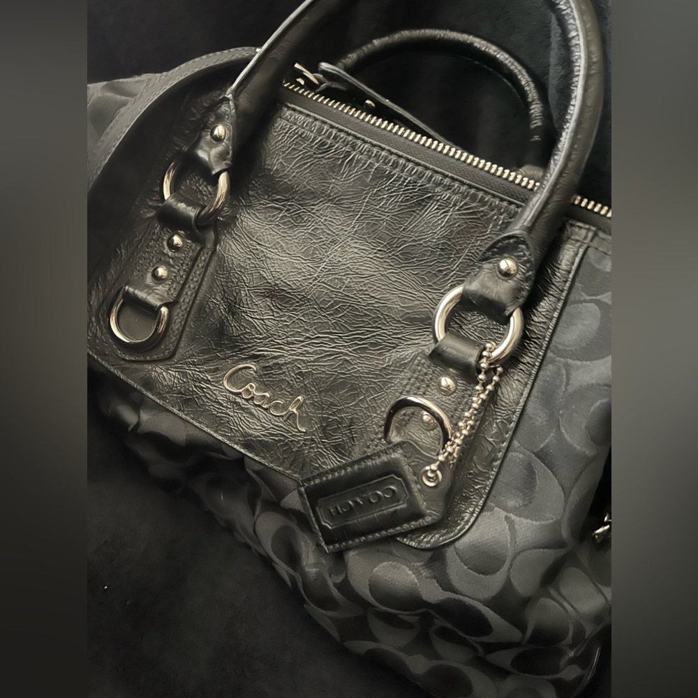 Coach handbag